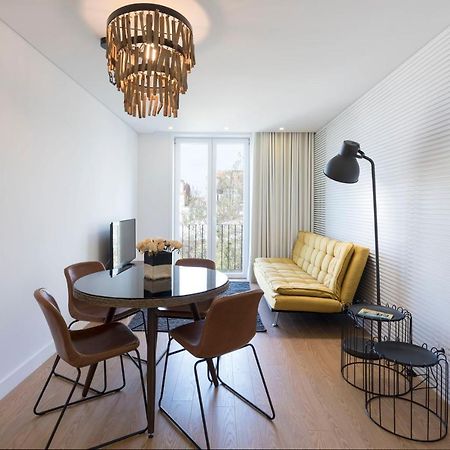 Lovelystay - Central Flat W/ Ac & Balcony Porto Kültér fotó