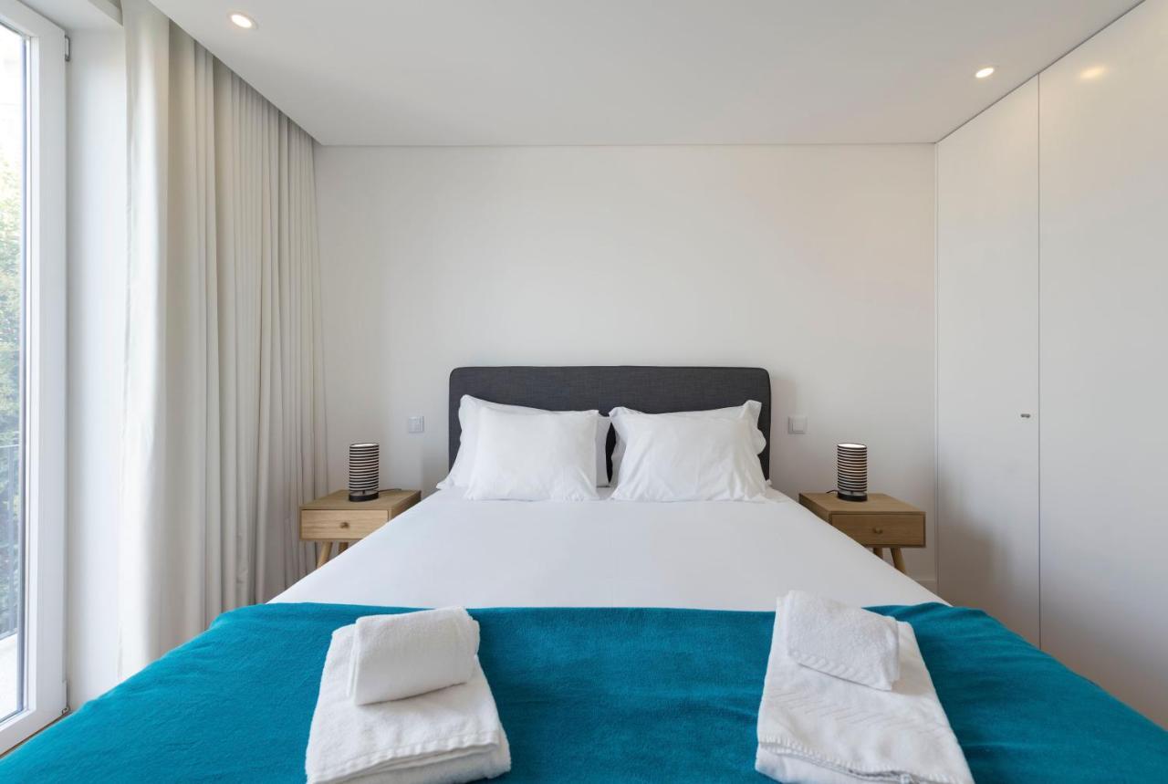 Lovelystay - Central Flat W/ Ac & Balcony Porto Kültér fotó