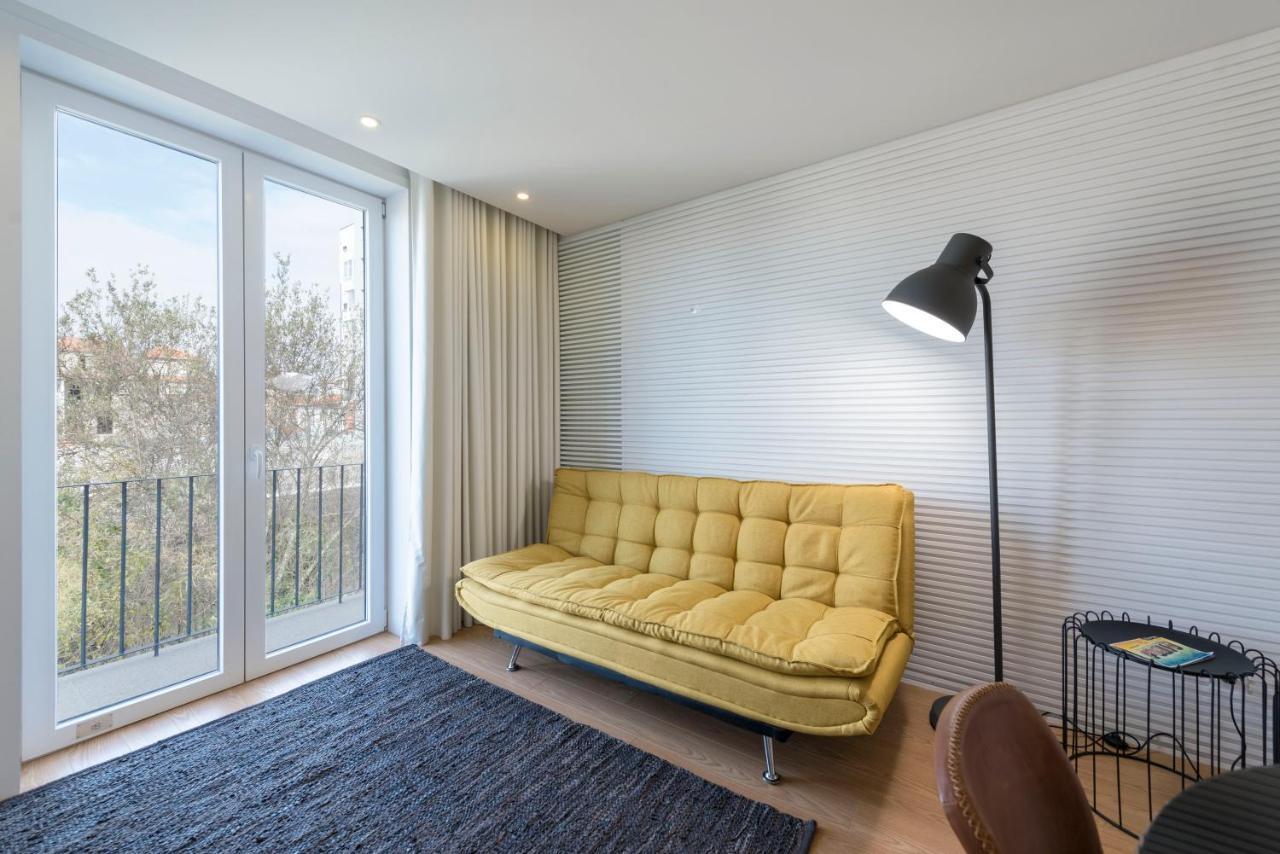 Lovelystay - Central Flat W/ Ac & Balcony Porto Kültér fotó